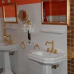 Kegel Tanz Palast ゲストハウス 3*