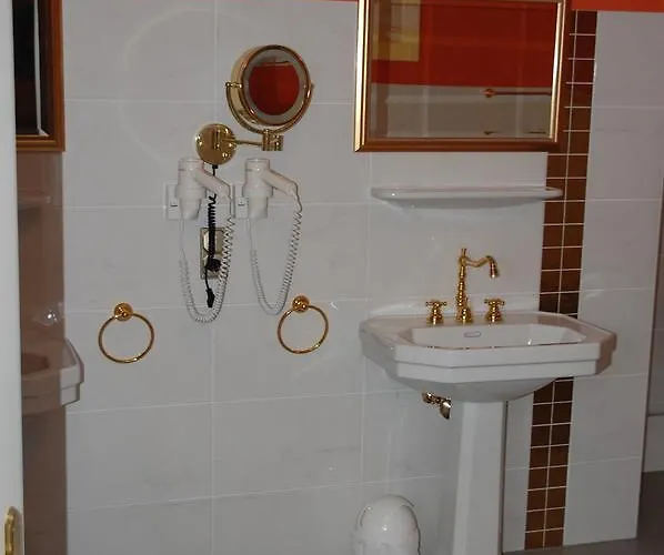 ゲストハウス Kegel Tanz Palast 3*